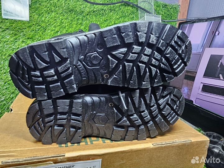 Ботинки хромовые с высокими берцами, на кожаной по