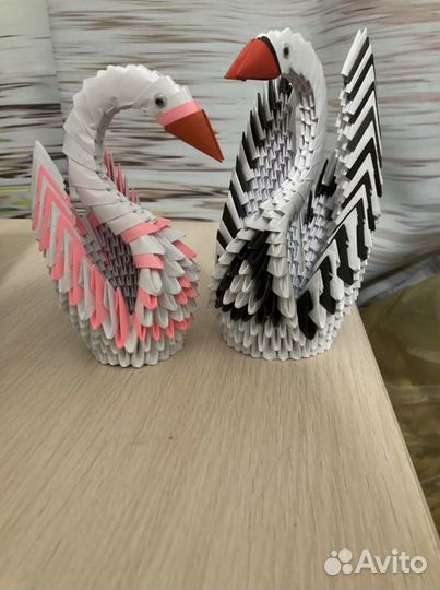 Лебедь оригами