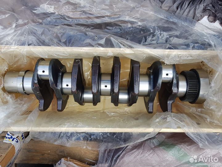 Коленвал 21264836 volvo BL 61/71