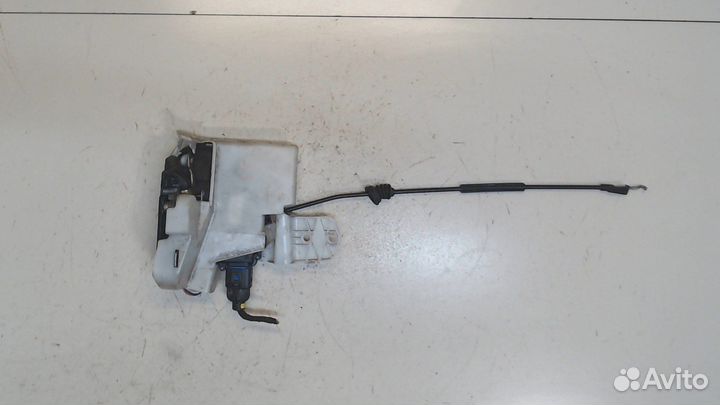 Замок двери Volkswagen Polo, 2002