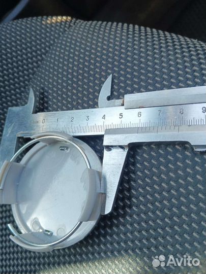 Колпачки на литые диски toyota