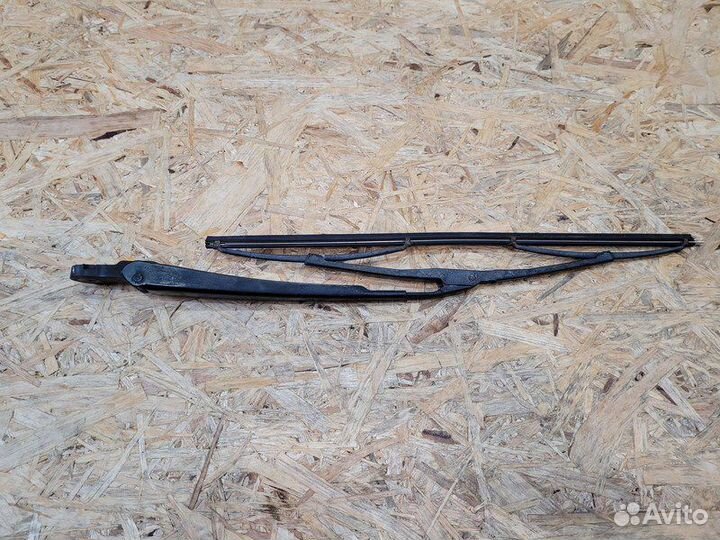 Поводок стеклоочистителя заднего Audi A6 C5 (1997—