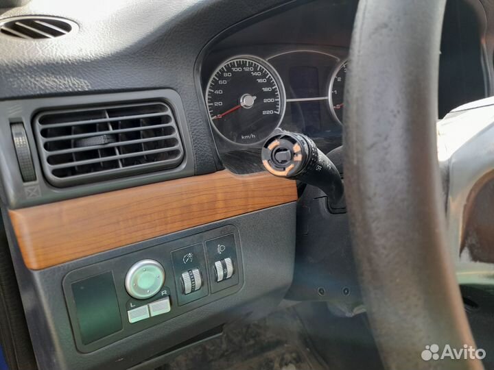 LIFAN Solano 1.6 МТ, 2011, битый, 130 000 км