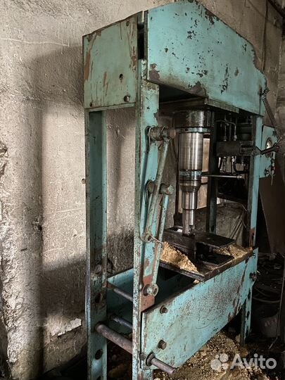 Пресс модель 337