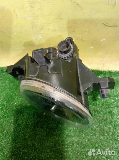 Фара противотуманная левая Nissan Juke (F15) 2011