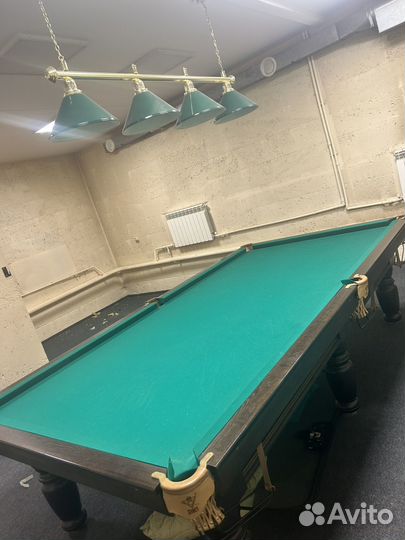Бильярдный стол