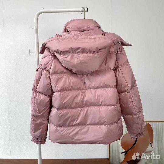 Пуховик женский Moncler Maya 70