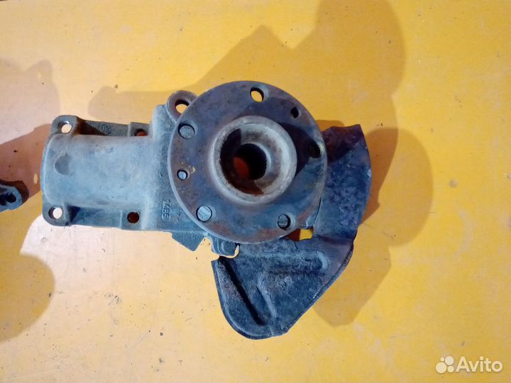 Кулак передний левый на Fiat Ducato