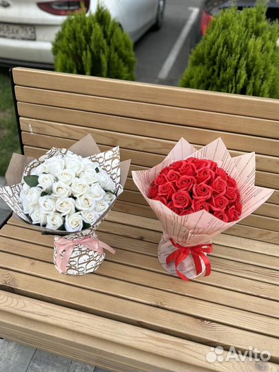 Букеты из 15,35,51,65,101 розы с доставкой