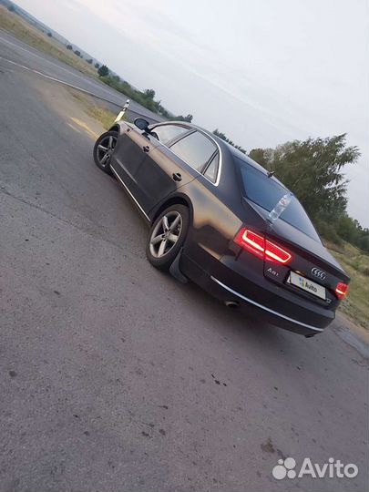 Audi A8 3.0 AT, 2010, 136 000 км