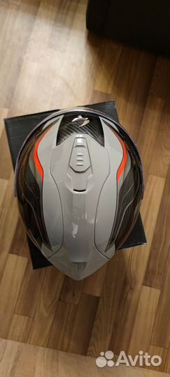 Мотошлем Scorpion EXO-1400 EVO AIR