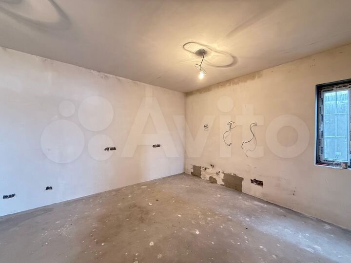 Дом 240 м² на участке 2,6 га