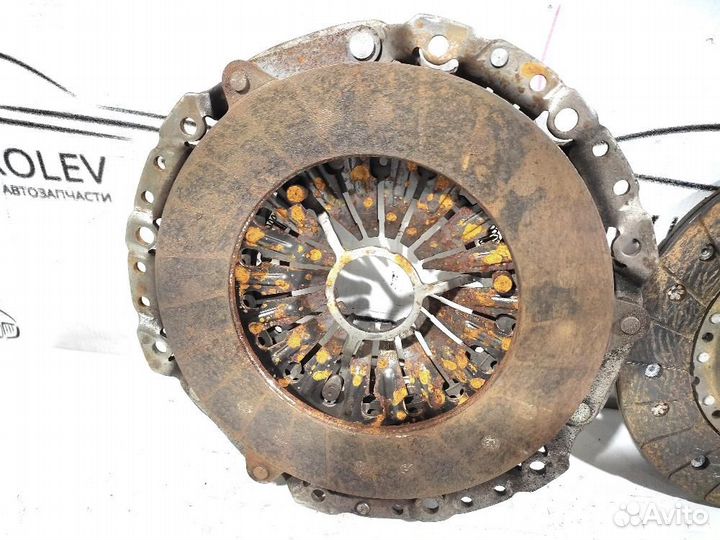 Сцепление с маховиком N47 BMW F30