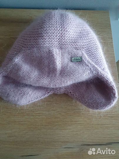 Продаю шапку женскую