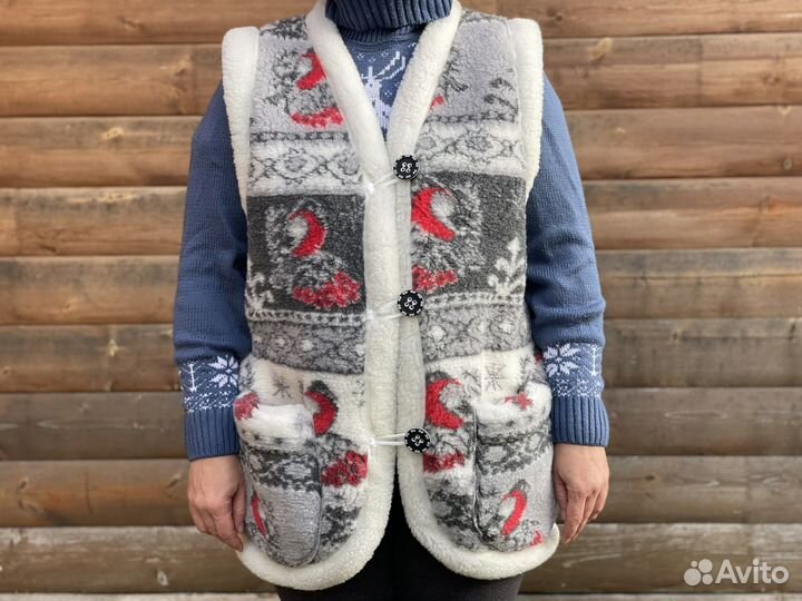 Жилетка меховая женская