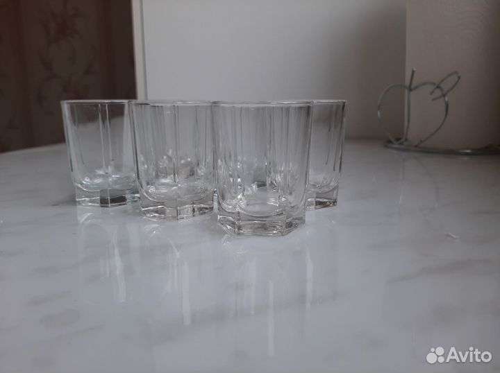 Бокалы, стопки