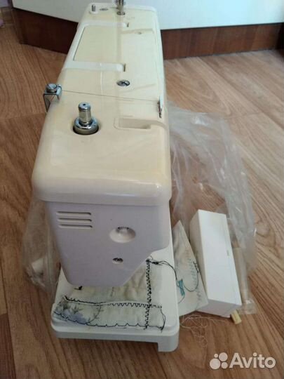 Швейная машина Brother