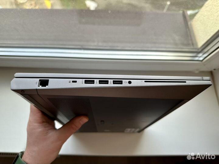 HP ZBook Fury 17 G7 - i7/32/512/RTX 5000 16Gb