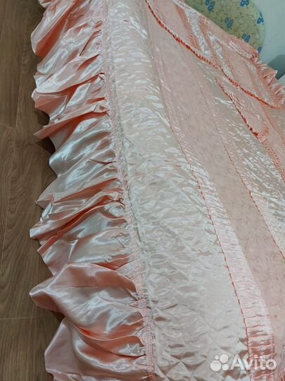 Покрывало стеганое новое