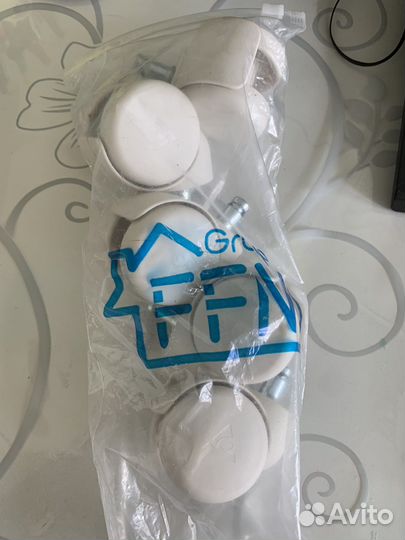 Колесики для офисного кресла