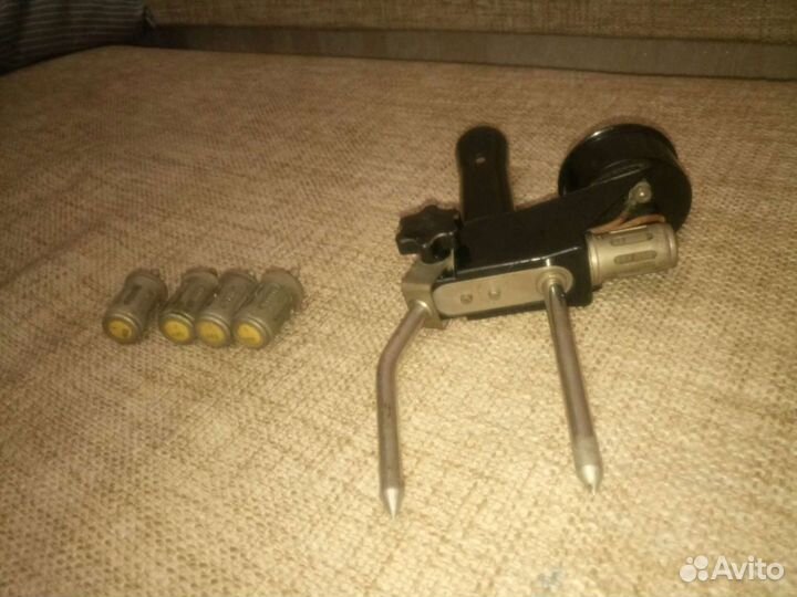 Щитовой вольтметр-нагрузочная вилка М5-3 1957Ретро