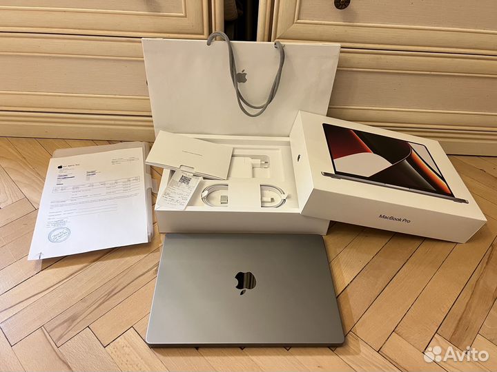MacBook Pro 14 M1 Max 64Gb 1Tb в идеале