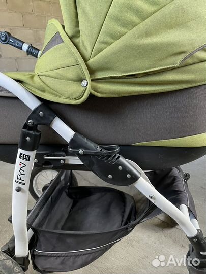 Коляска детская