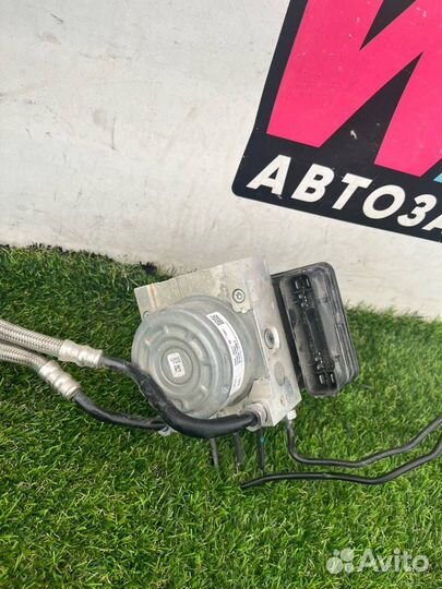 Блок ABS Ford Mustang 6 рест. 2020 KR3C-2C219-AB