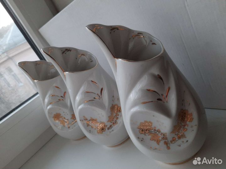 Фарфоровые вазы