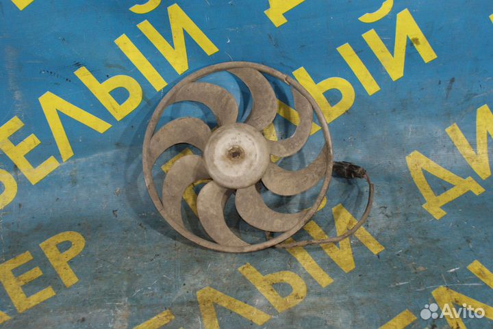 Вентилятор радиатора Toyota Avensis