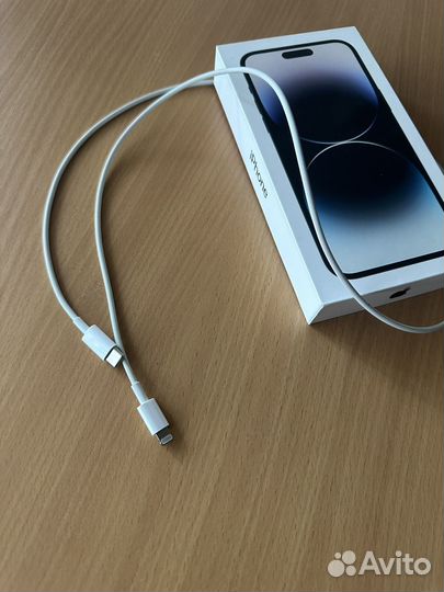 Зарядное устройство для iPhone