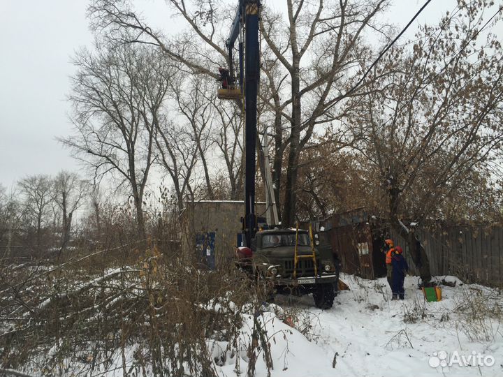 Аренда и услуги телескопической автовышки-вездехода, 400 кг, 36 м
