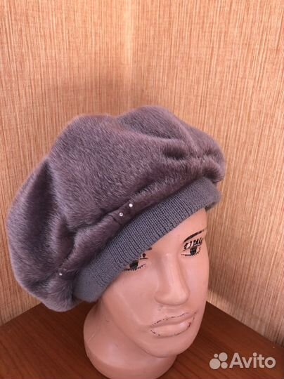 Берет меховой новый
