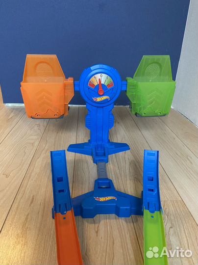 Трек hot wheels Прорывной баланс (Весы)