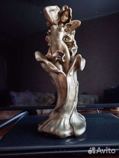 Статуэтка девушка, высота 40см