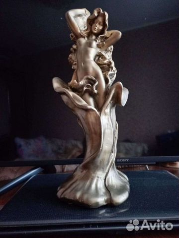 Статуэтка девушка, высота 40см