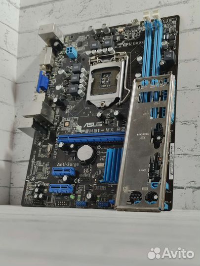 Материнская плата Asus 1155 сокет