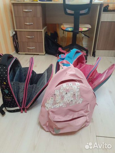 Школьный рюкзак