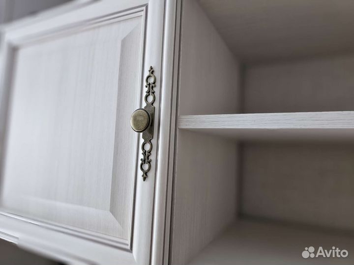 Полка навесная