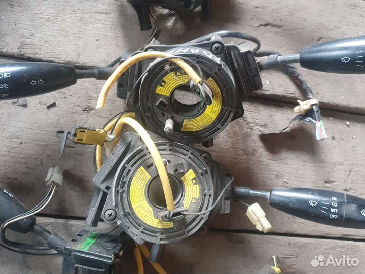 Подрулевой переключатель Chevrolet Lanos