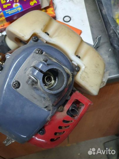 Двигатель бензиновый 2х тактный