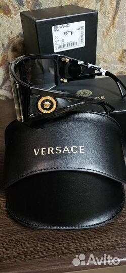 Солнцезащитные очки женские брендовые