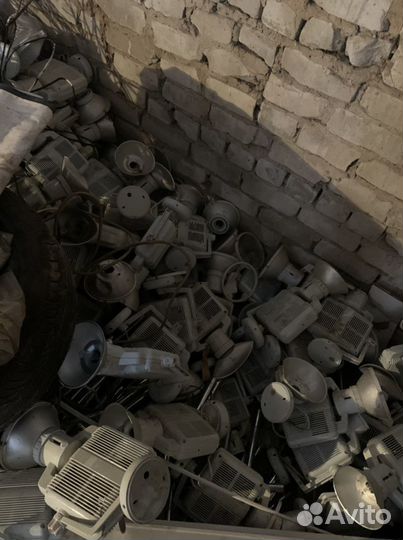 Прожектор, Фонарь