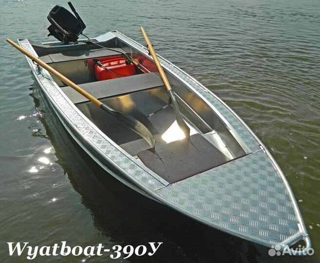 Новая моторная лодка Wyatboat 390У в наличии