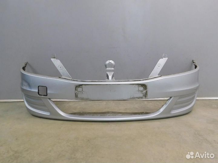 Бампер передний Renault Logan