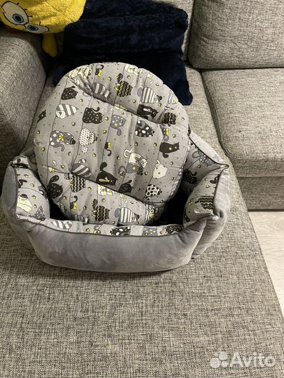 Лежанка для кошек и мелких собак