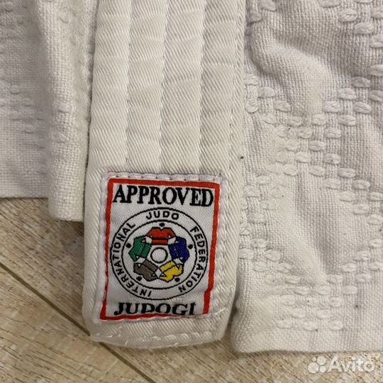 Кимоно для дзюдо Mizuno