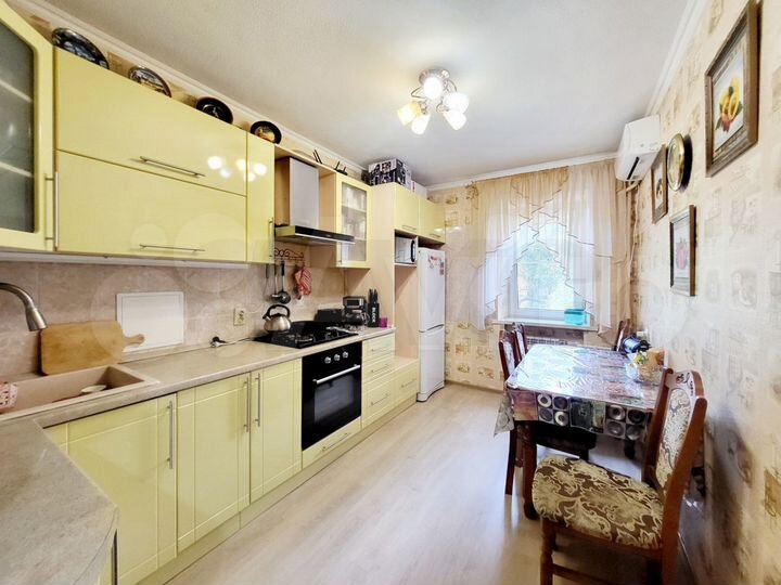 3-к. квартира, 70 м², 3/9 эт.