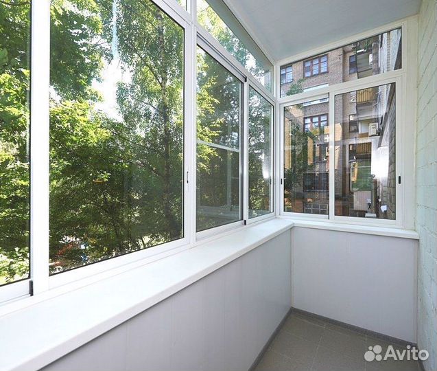 Остекление балконов под ключ