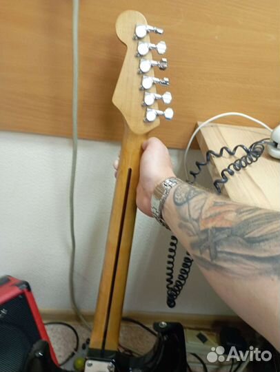 Мощно прокачаный stratocaster